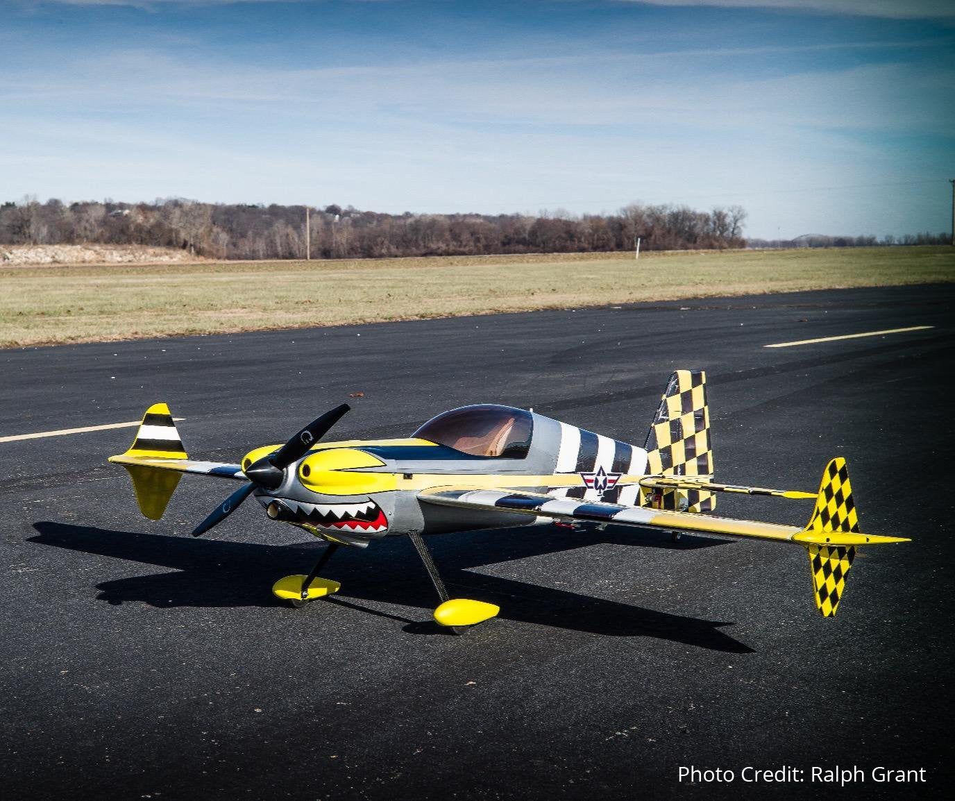 PJM-E Electric Beechwood RC Props (Black)